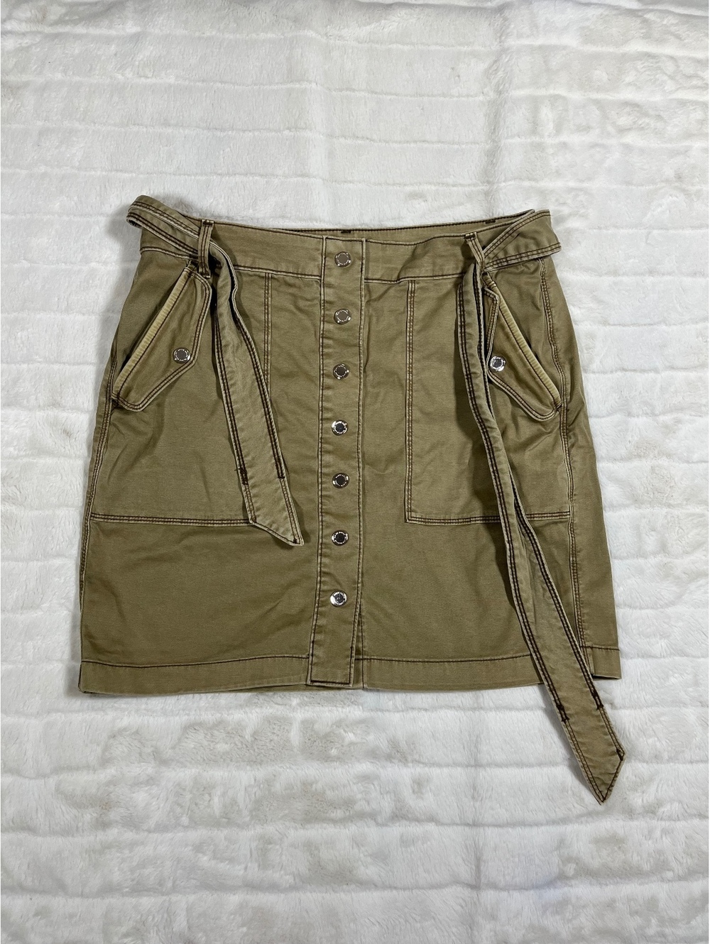 WHBM White House Black Market 8 Khaki Silver Button Belted Pencil Mini Skirt
